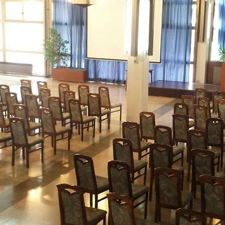 Hotel Zagreb Split Luaran gambar