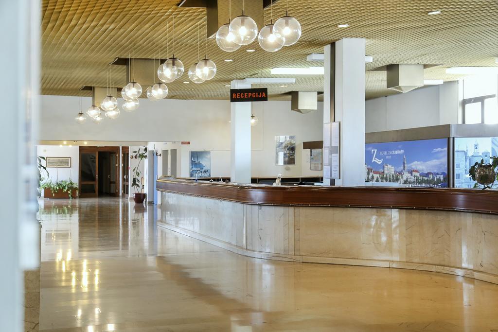 Hotel Zagreb Split Luaran gambar