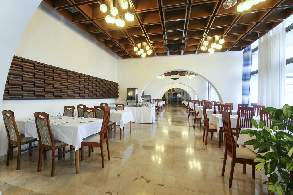 Hotel Zagreb Split Luaran gambar