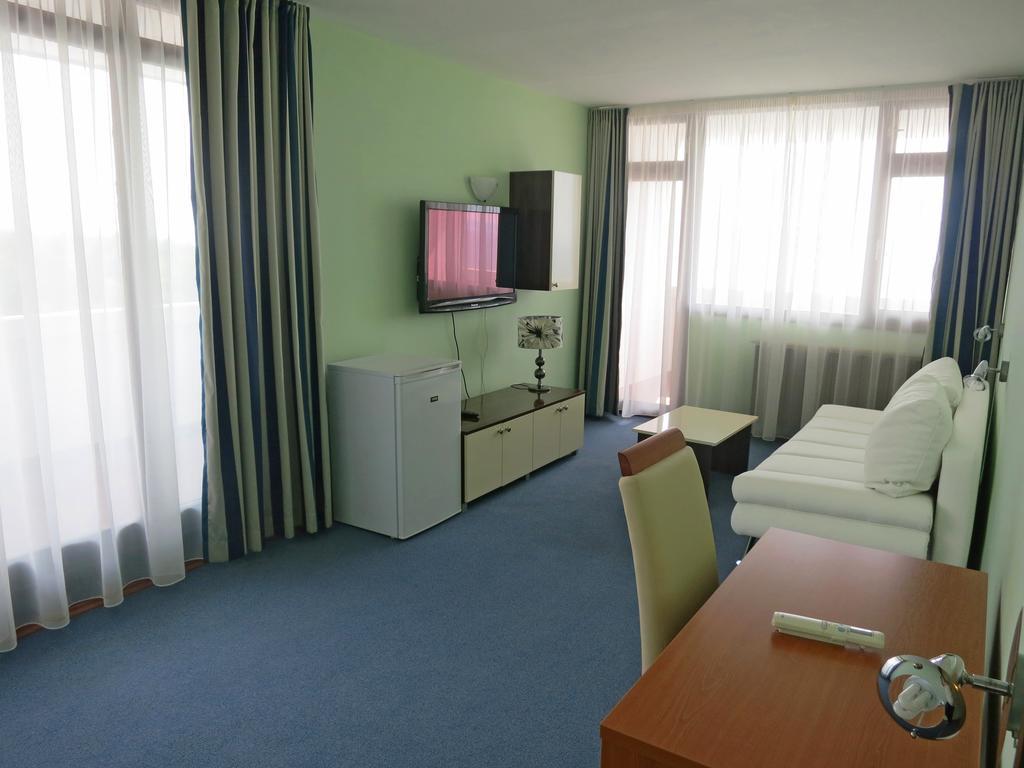 Hotel Zagreb Split Luaran gambar