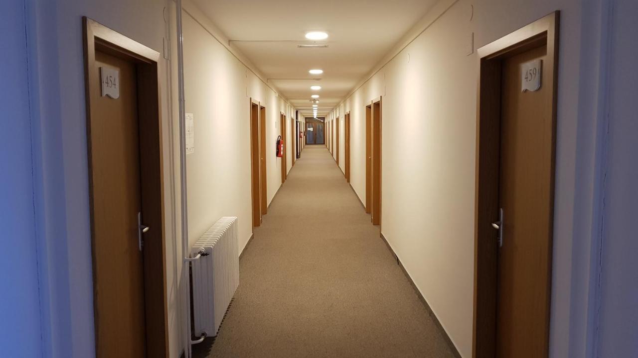 Hotel Zagreb Split Luaran gambar